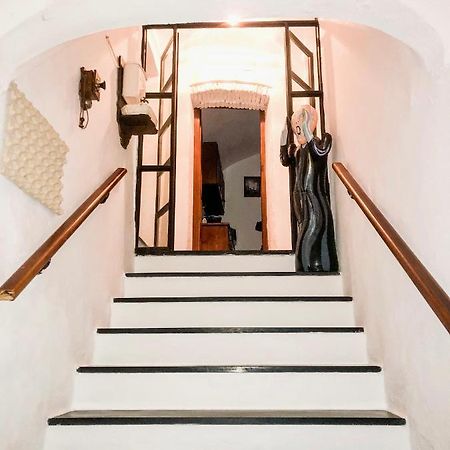 Апартаменты La Casa Di Vasco Bussana Vecchia Санремо Экстерьер фото