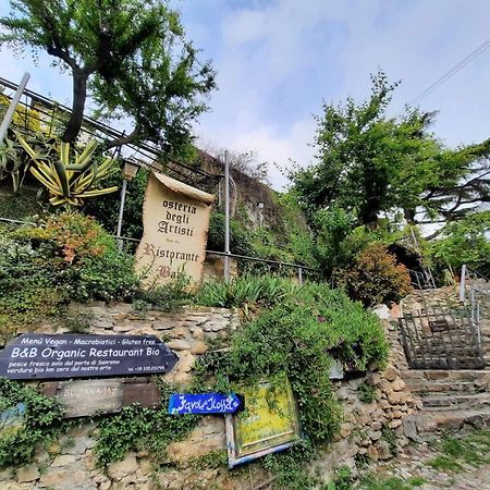 Апартаменты La Casa Di Vasco Bussana Vecchia Санремо Экстерьер фото
