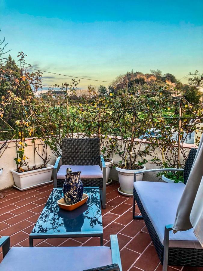 Апартаменты La Casa Di Vasco Bussana Vecchia Санремо Экстерьер фото